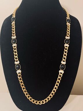 #250 Vintage Joan Rivers Classics Collection Gold-tone Necklace